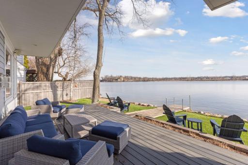 2807 McKenzie Point Road, Wayzata, MN 55391