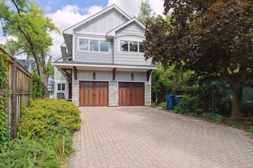 2807 McKenzie Point Road, Wayzata, MN 55391