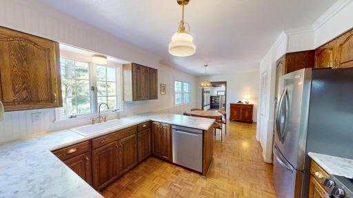 419 Ridge Road, Albert Lea, MN 56007