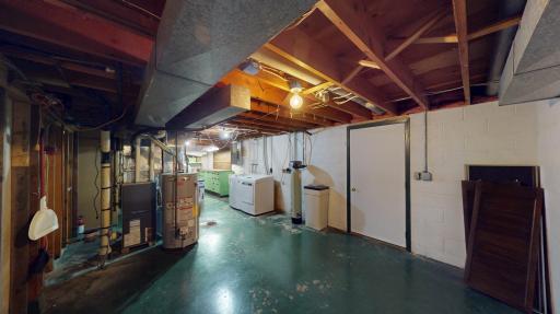 419 Ridge Road, Albert Lea, MN 56007