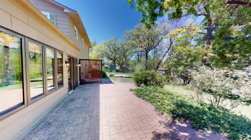 419 Ridge Road, Albert Lea, MN 56007