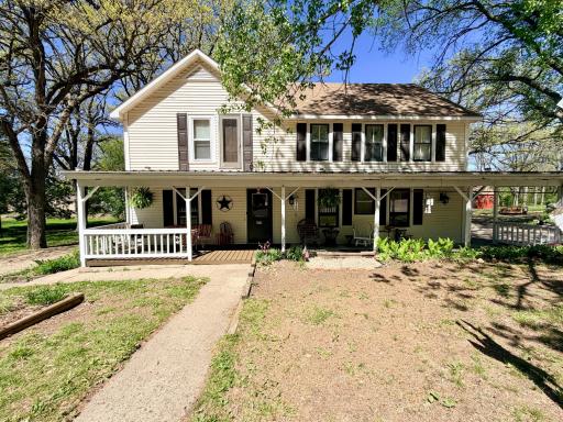 219 Moore Street, Jackson, MN 56143