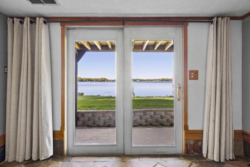 1340 Rest Point Lane, Mound, MN 55364