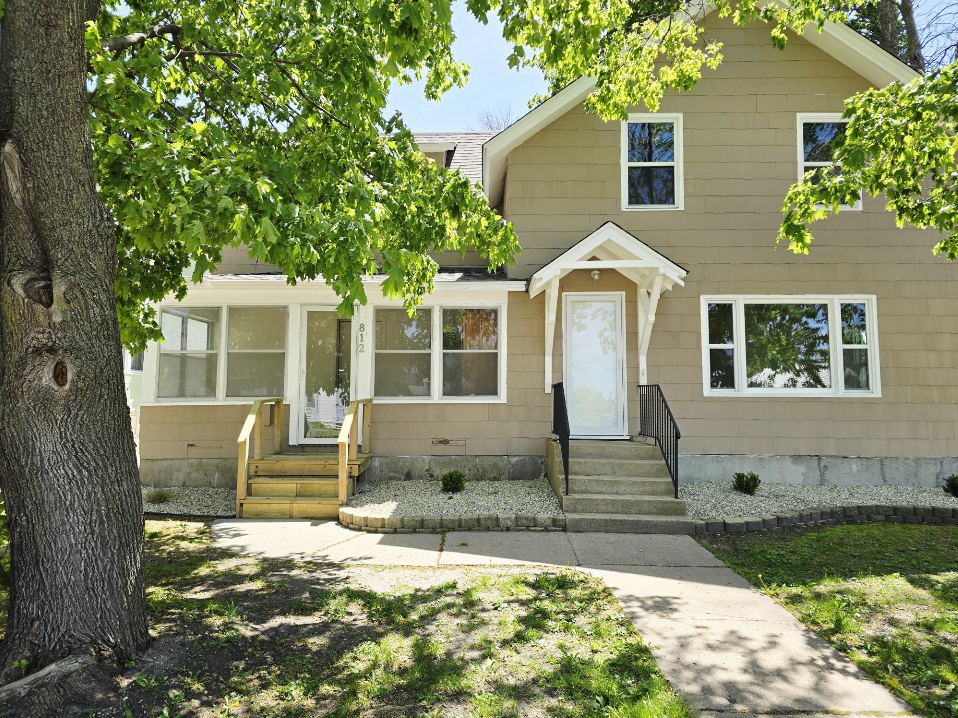 812Front.jpg