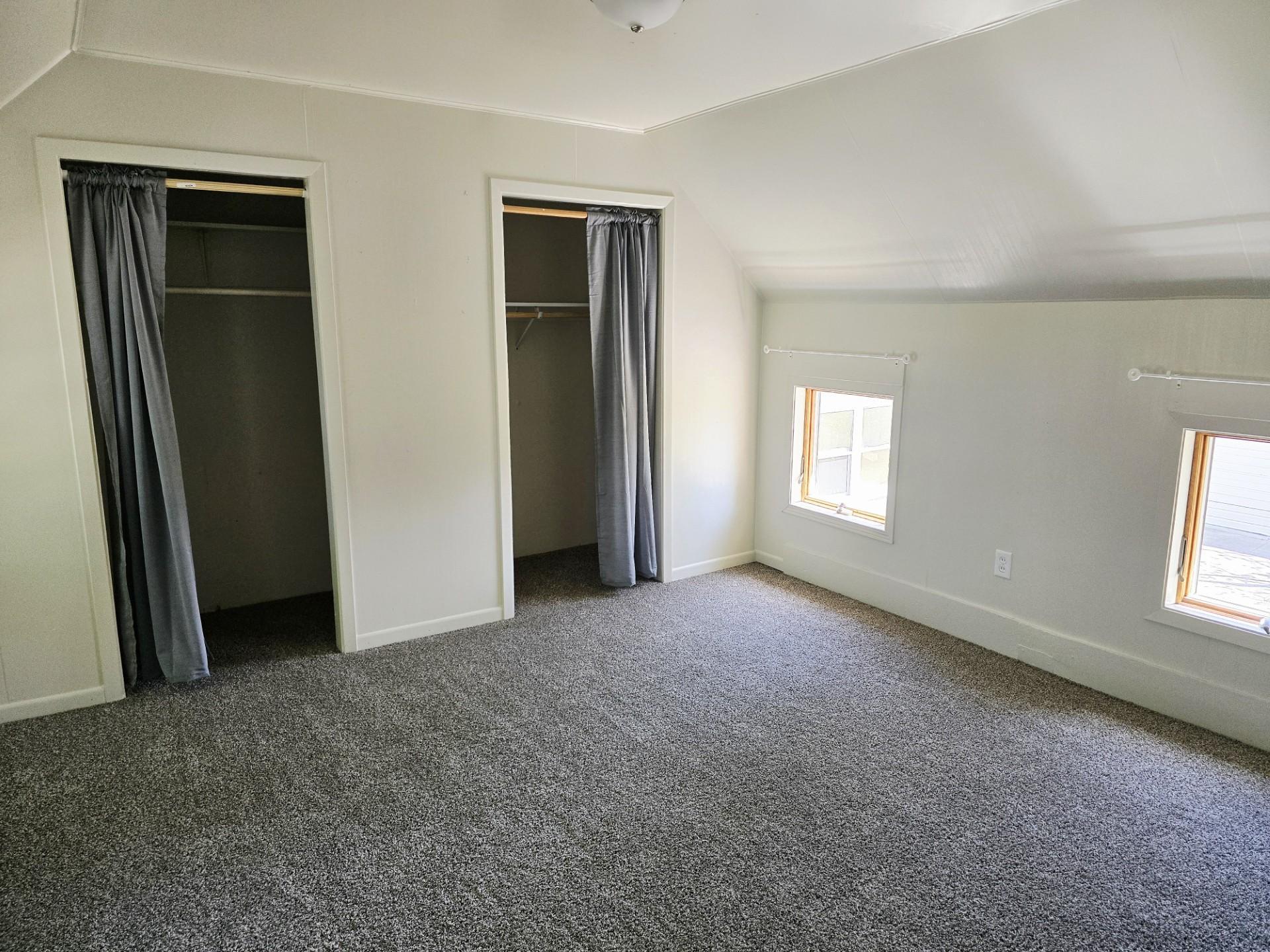 Bedroom1-2.jpg