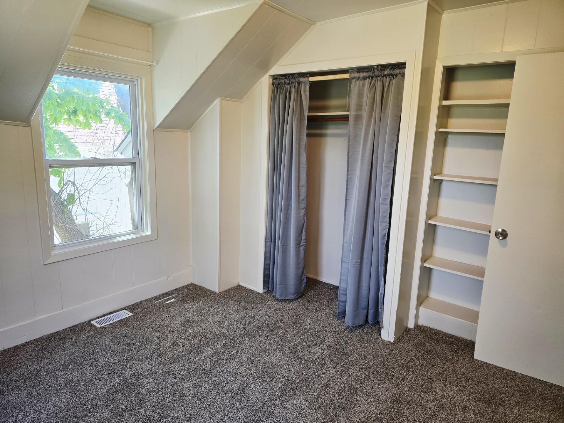 Bedroom3-1.jpg