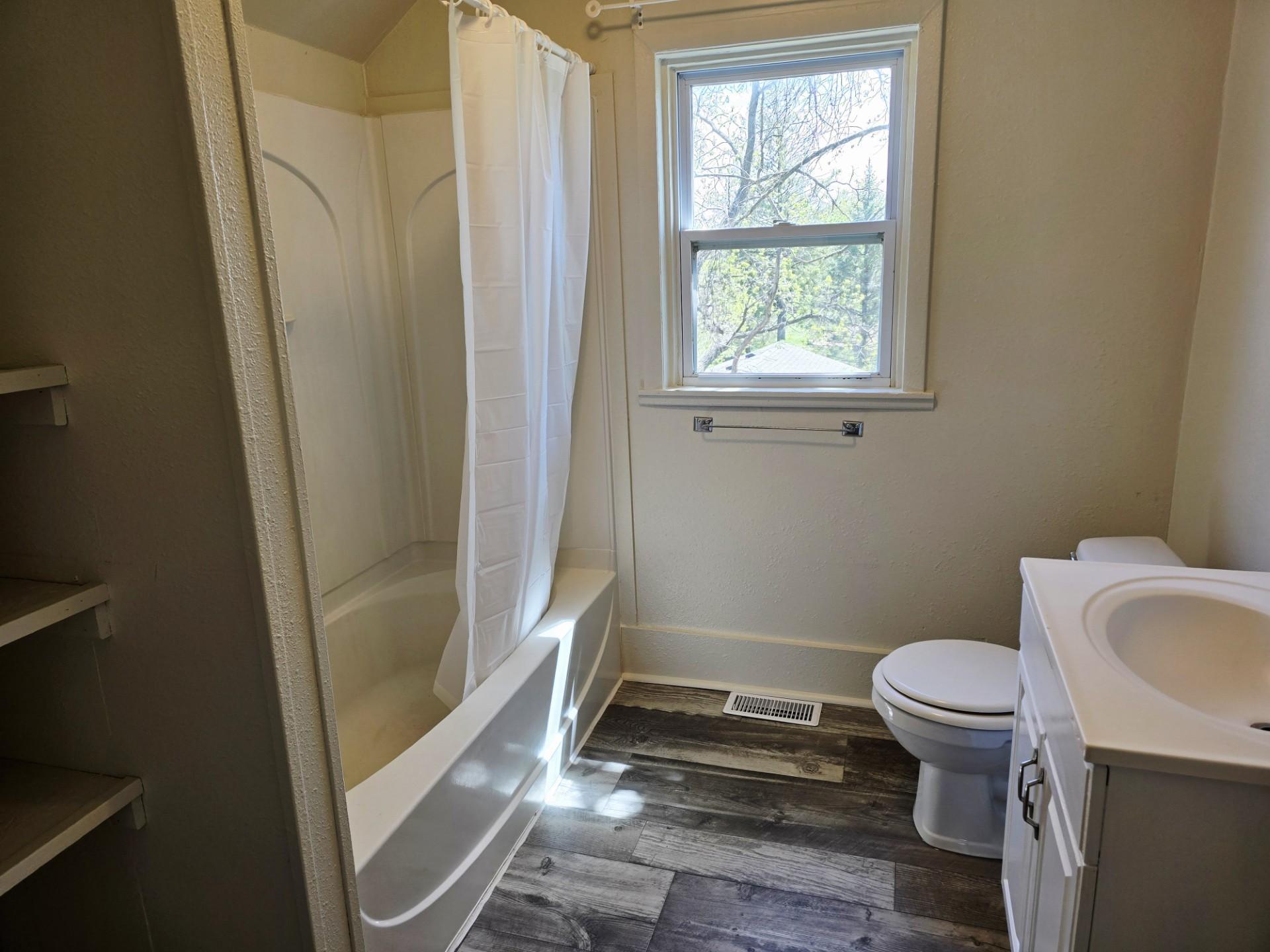 Bath.jpg