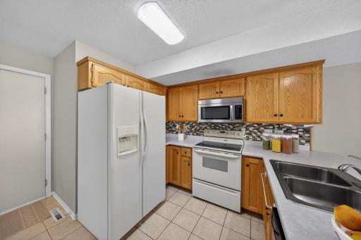 5509 25th Avenue NW, Rochester, MN 55901