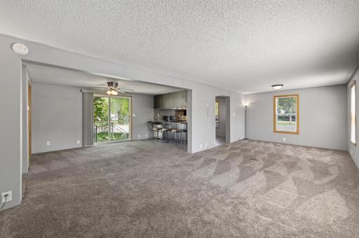 3351 91st Curve NE, Blaine, MN 55449