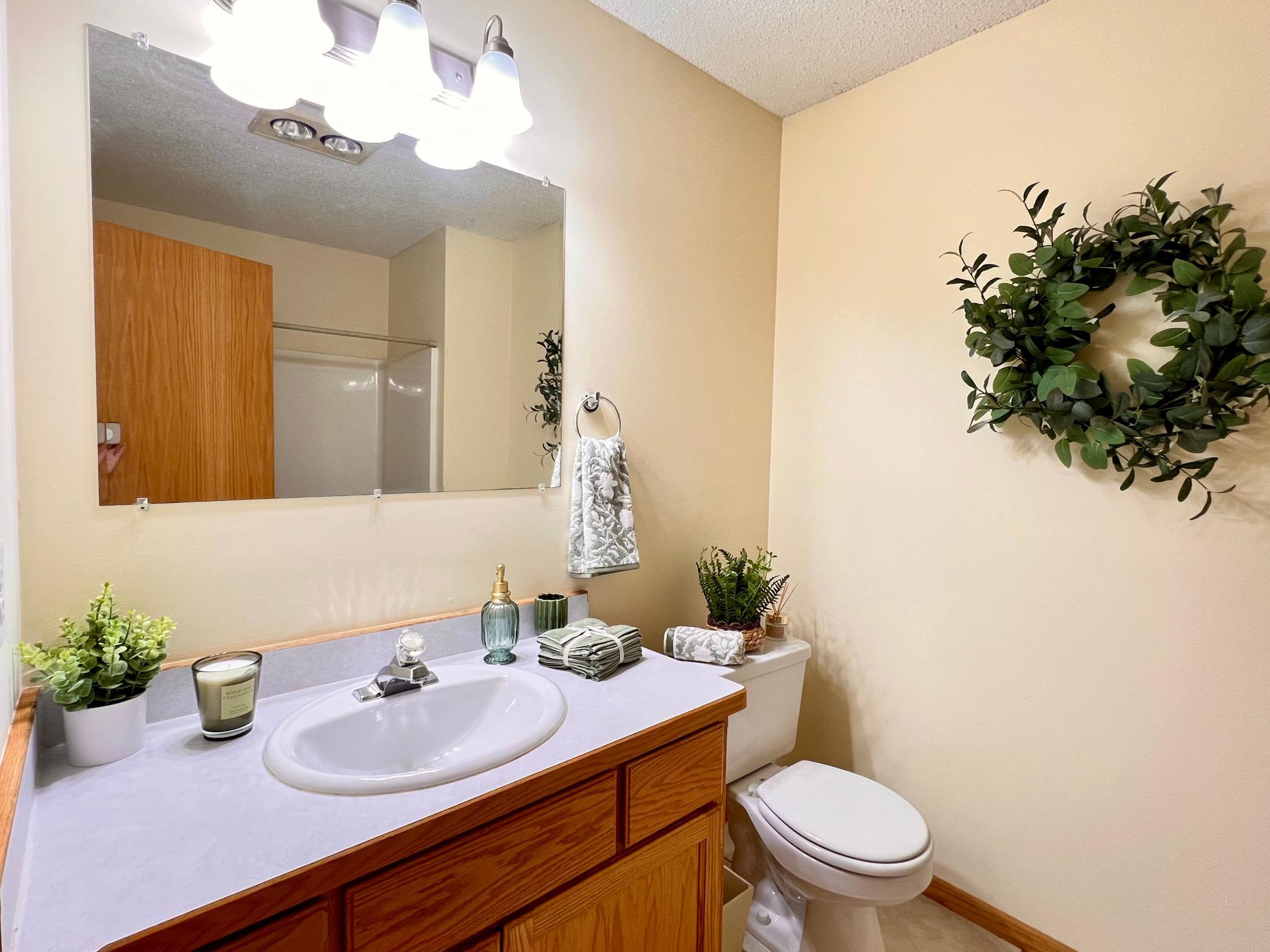 Full bathroom upstairs.