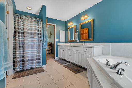 1010 Eveningstar Court, Sartell, MN 56377