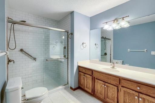 6625 White Birch Court, Circle Pines, MN 55014