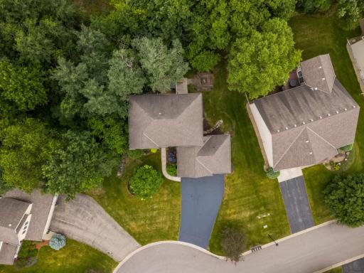 16098 Kennard Court, Lakeville, MN 55044