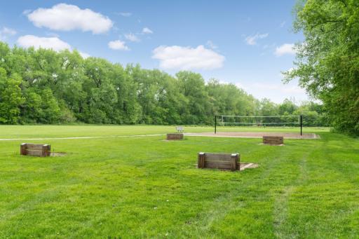 16098 Kennard Court, Lakeville, MN 55044
