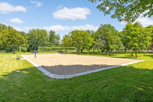 16098 Kennard Court, Lakeville, MN 55044