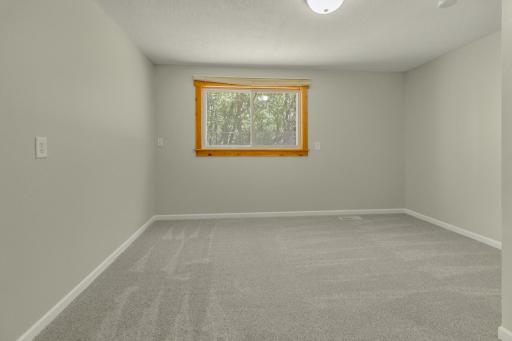 2542 147th Lane NE, Ham Lake, MN 55304