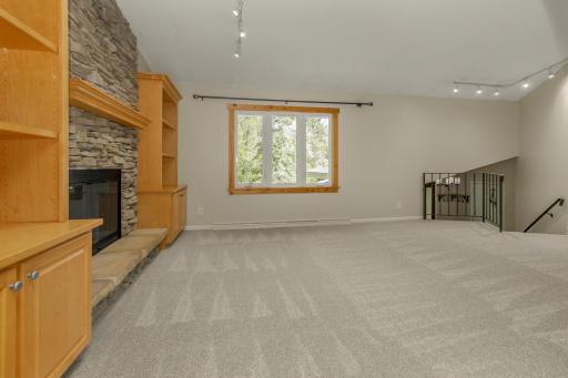 2542 147th Lane NE, Ham Lake, MN 55304