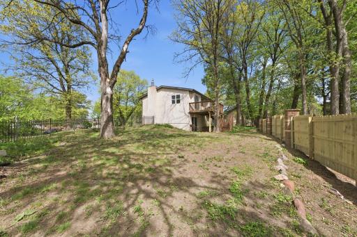 805 Lacota Lane, Burnsville, MN 55337