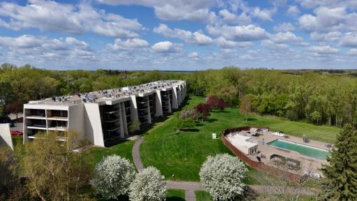2455 Londin Lane E, 219, Saint Paul, MN 55119