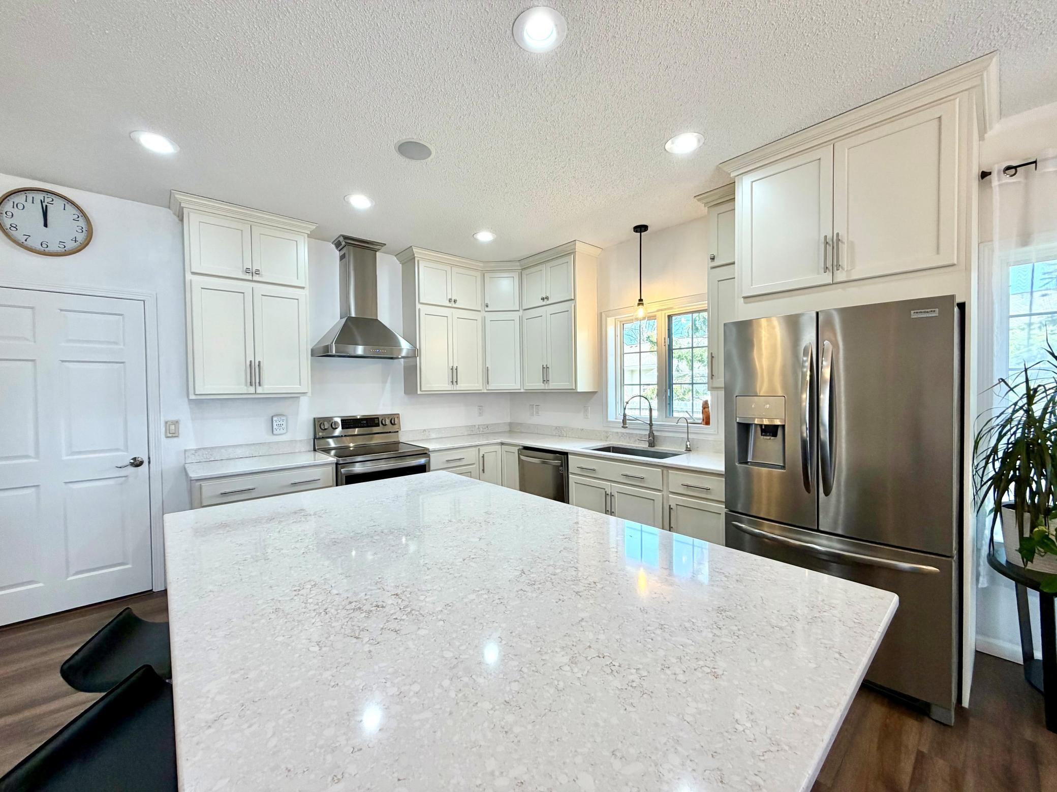 Quartz countertops.jpg