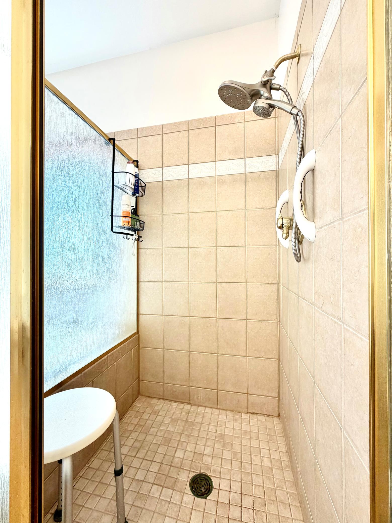 Tile shower.jpg