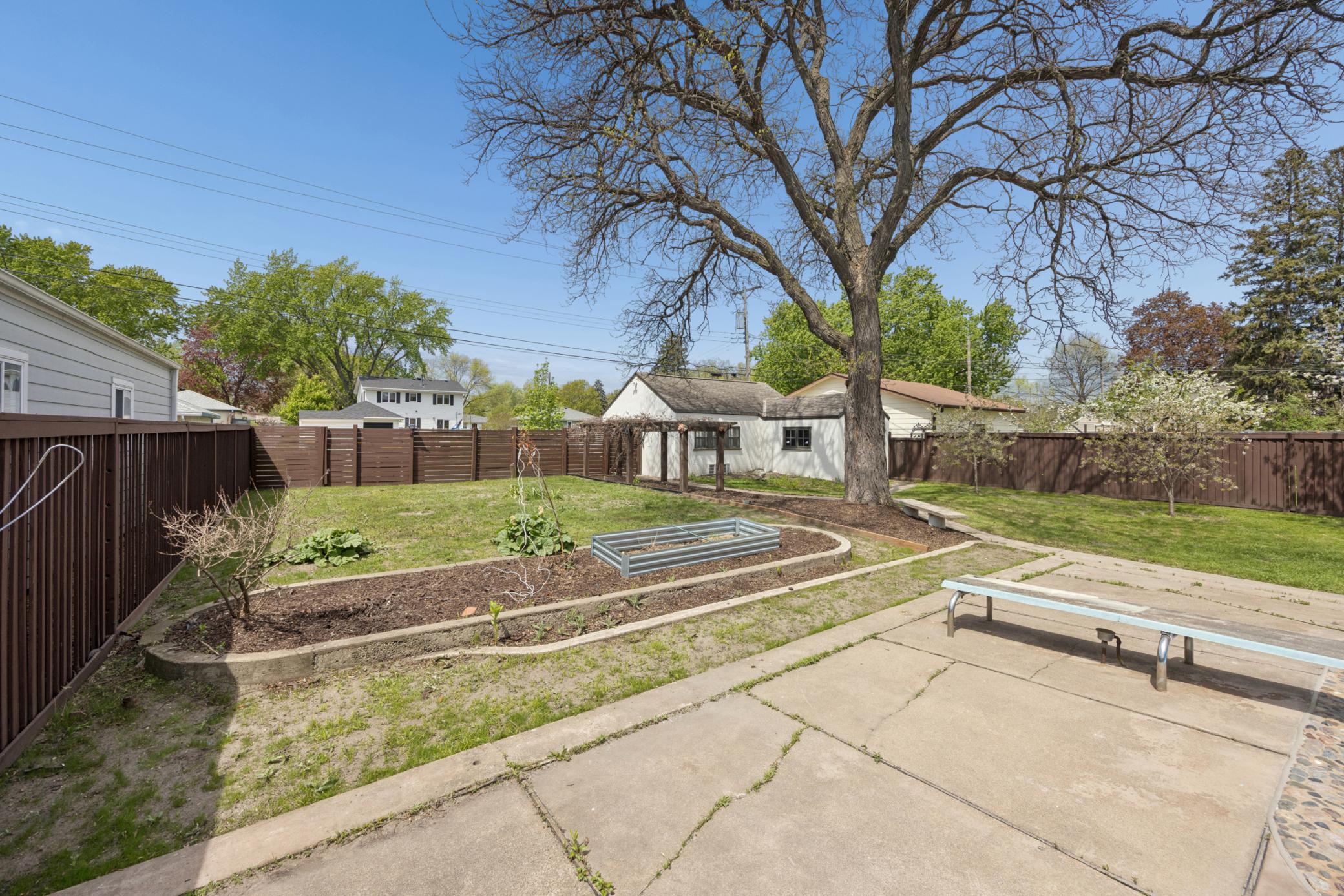 33_8f8a9990.jpgWho said garden?