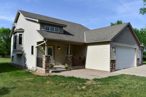 19386 Cedar Island Lake Road, Richmond, MN 56368