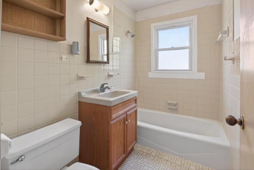 4958 Newton Avenue N, Minneapolis, MN 55430