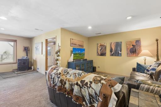 654 77th Street SE, Delano, MN 55328