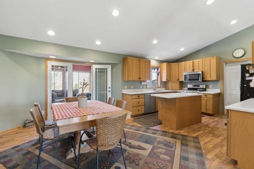 654 77th Street SE, Delano, MN 55328