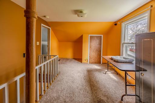 1050 Larcom Street, Hammond, WI 54015