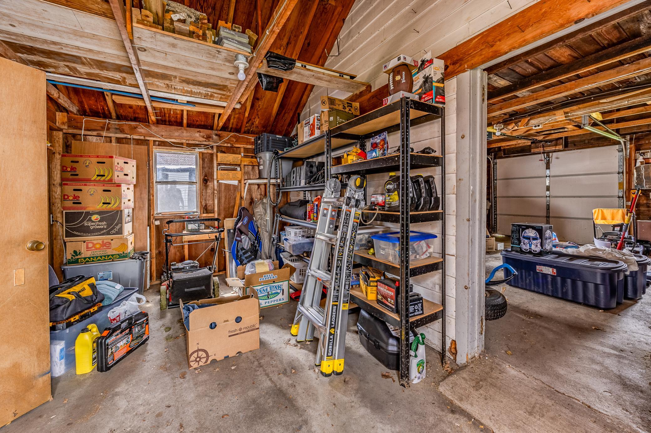 Garage Stall 2