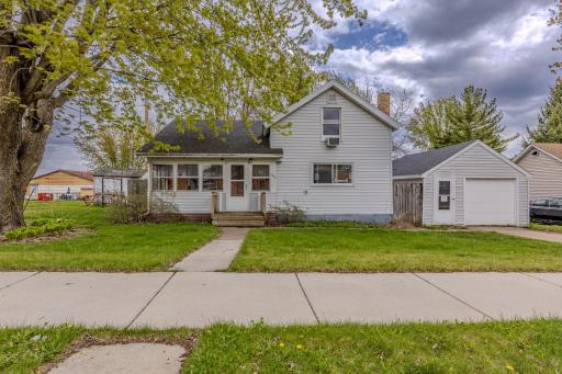 1050 Larcom Street, Hammond, WI 54015