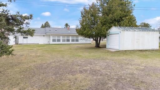 42 Garden Circle, Babbitt, MN 55706