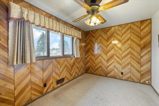 42 Garden Circle, Babbitt, MN 55706