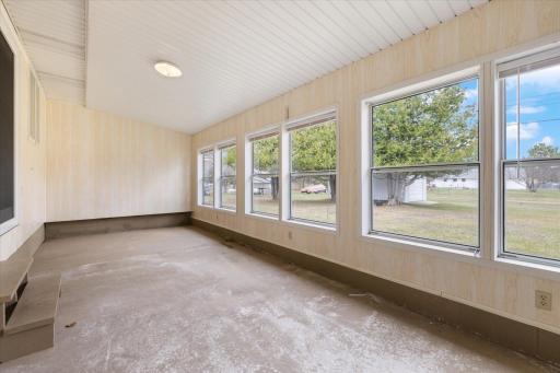 42 Garden Circle, Babbitt, MN 55706