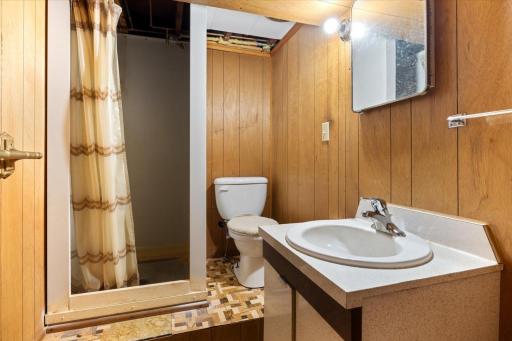 42 Garden Circle, Babbitt, MN 55706