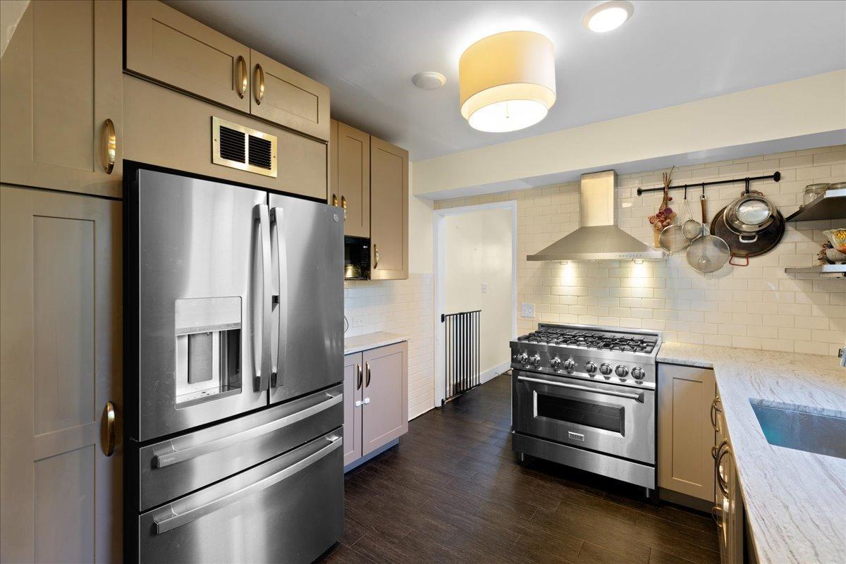 stainless appliances