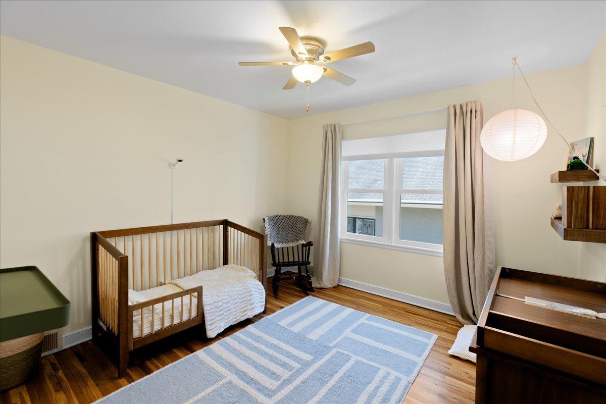 upper level bedroom 2