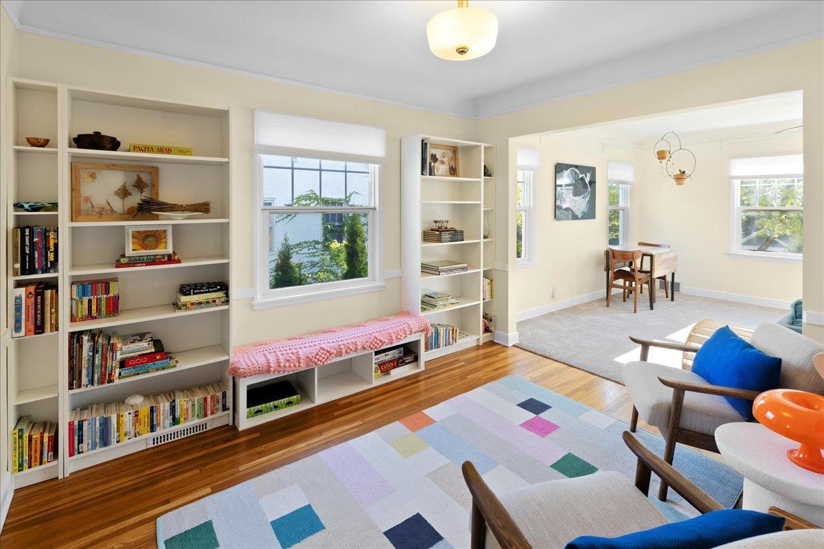 upper level sitting room
