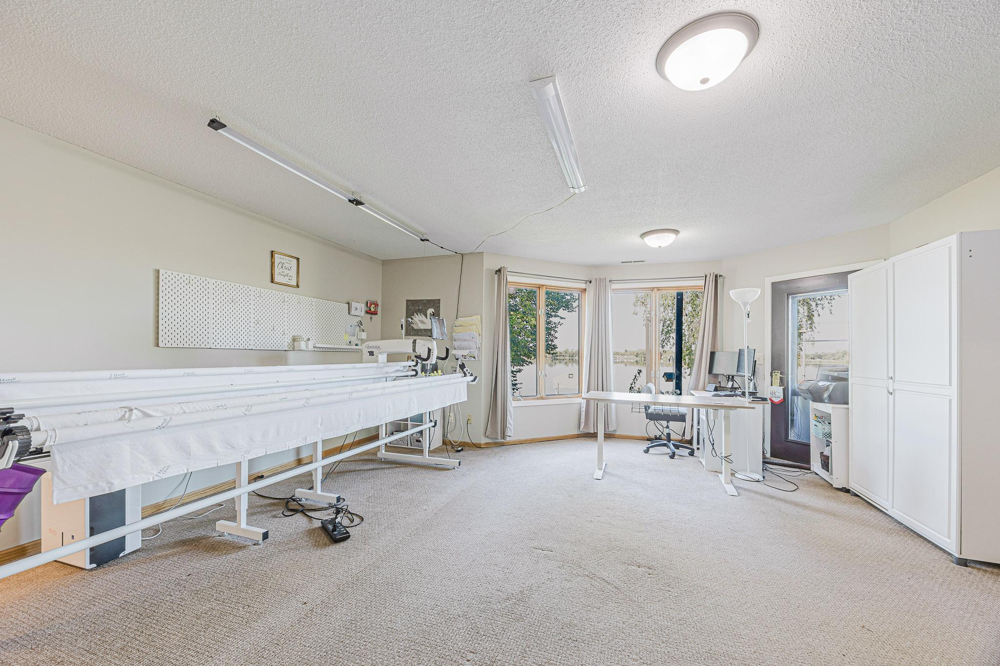 21281 Dovre Rd, Detroit Lakes-48.jpg
