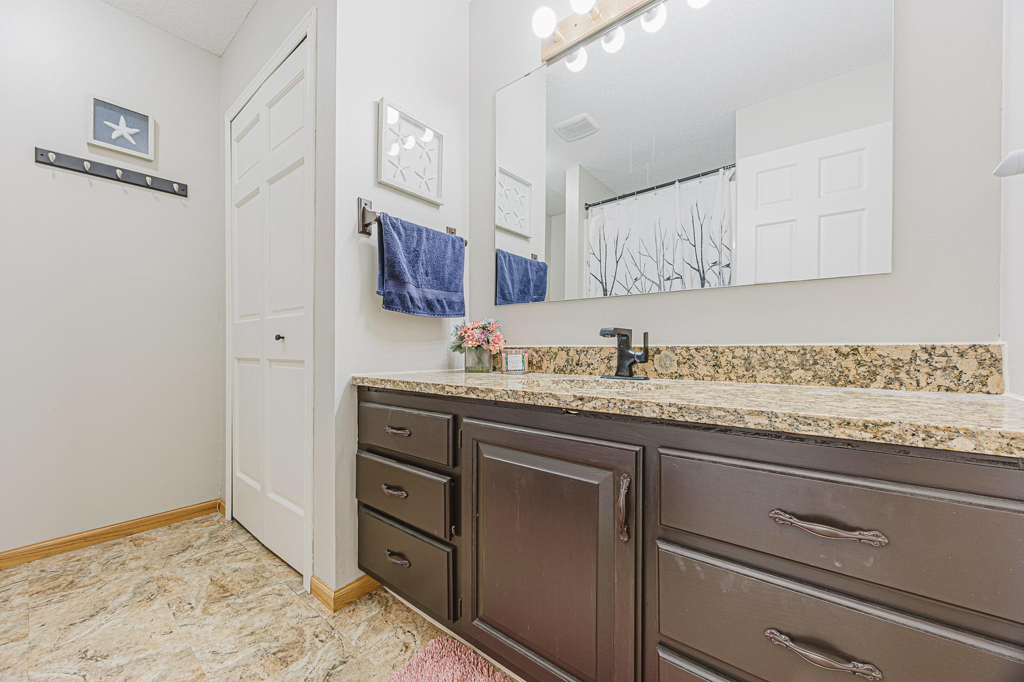 21281 Dovre Rd, Detroit Lakes-53.jpg