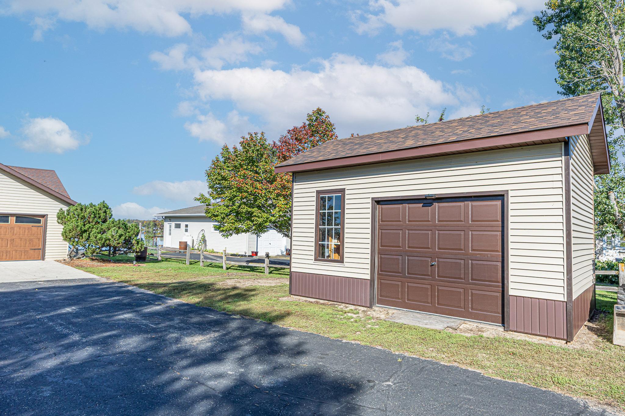 21281 Dovre Rd, Detroit Lakes-16.jpg