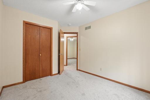 20524 Javelin Circle, Lakeville, MN 55044