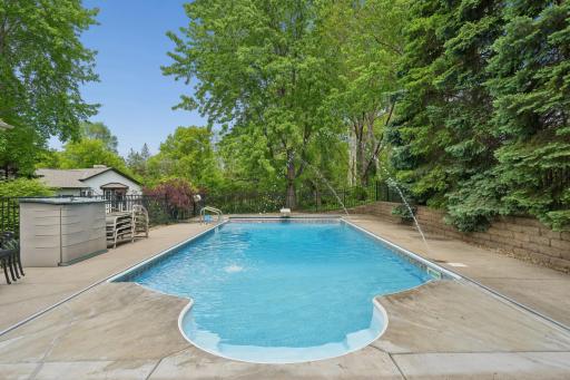 20524 Javelin Circle, Lakeville, MN 55044