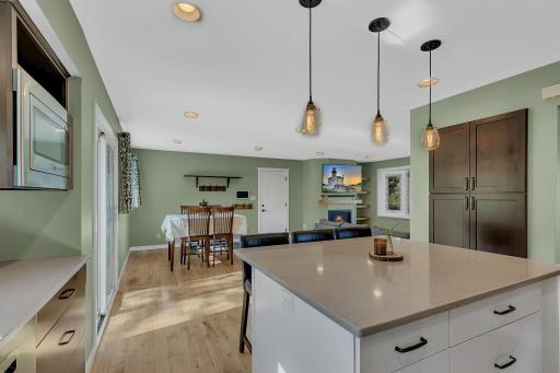2978 Pascal Street, Roseville, MN 55113