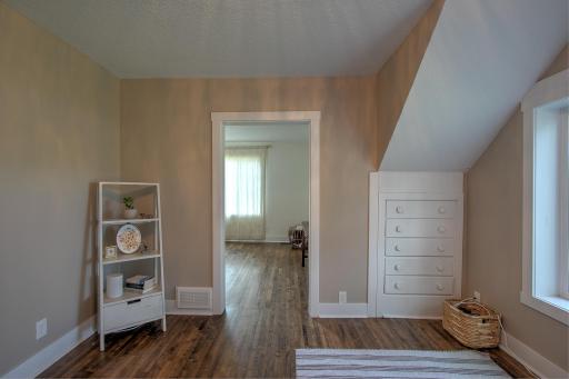 1414 Main Street NW, Elk River, MN 55330