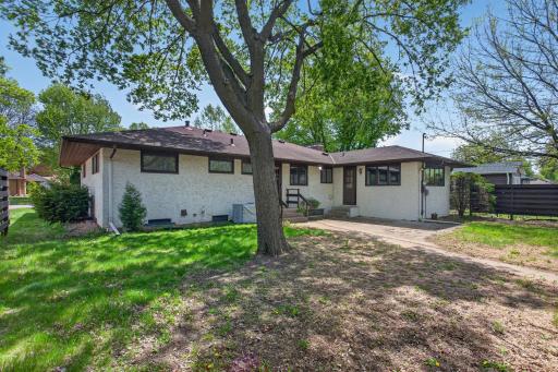 4517 Beard Avenue N, Minneapolis, MN 55422