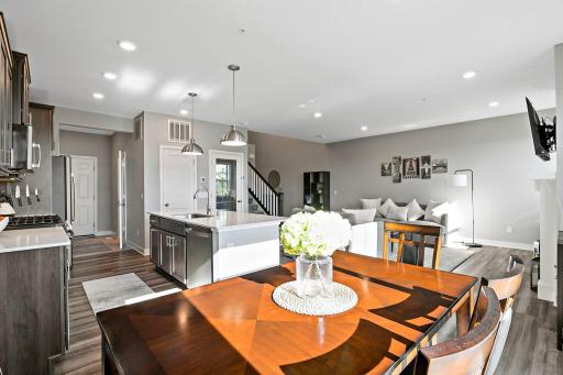 18364 Glasswort Drive, Lakeville, MN 55044
