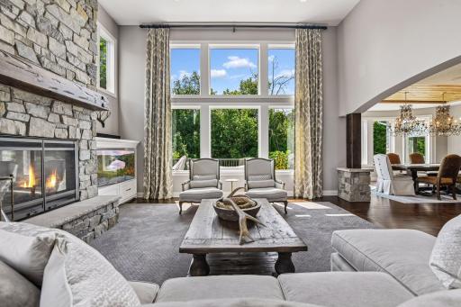 9690 Sky Lane, Eden Prairie, MN 55347